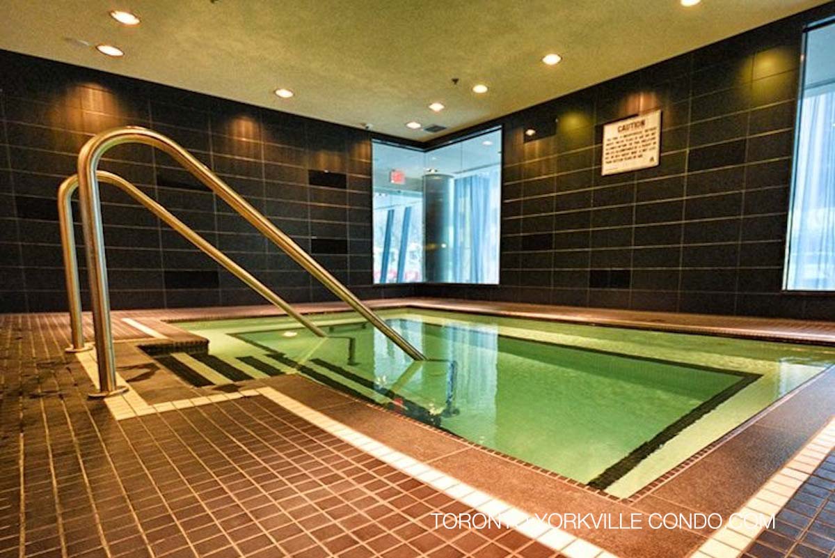 28 Ted Rogers Way Couture Toronto Yorkville Condo