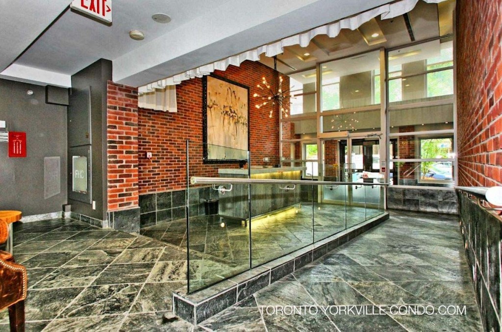 11 St Joseph St lobby